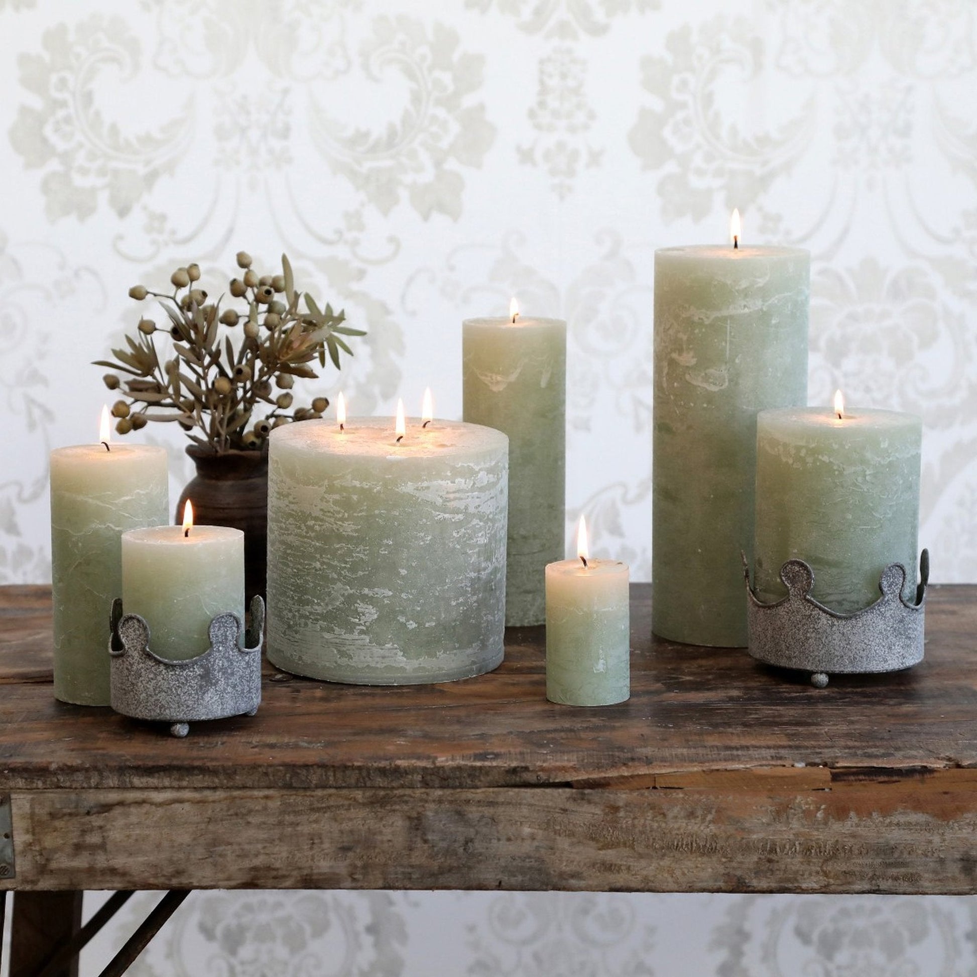 Verte Rustic Pillar Candle 210 hours - Bumble Living
